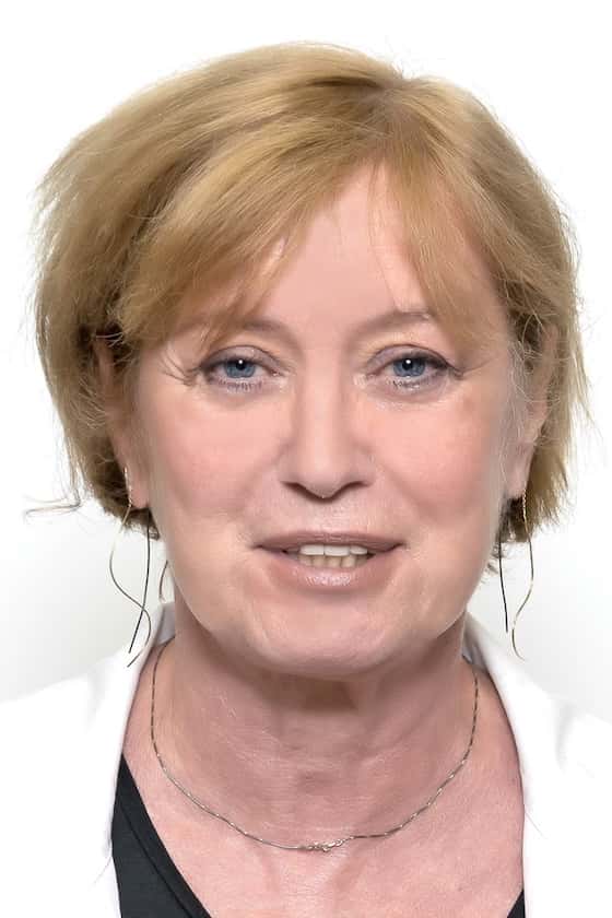 dr Udvarhelyi Nóra